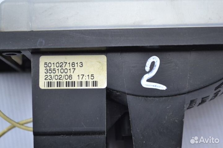 Салонный осветитель renault trucks Magnum Dxi (01