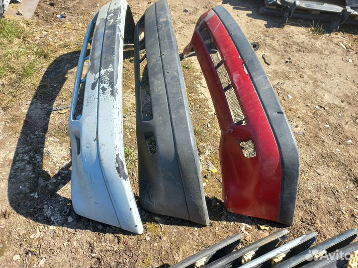 Бампер передний Audi 80 B3 Ауди 80 Б3 оригинал