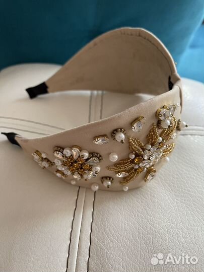 Ободок из стекляруса, камней и страз Ручная Работа
