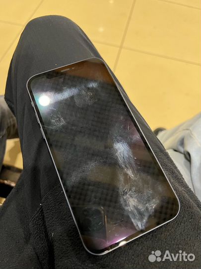 iPhone 12, 64 ГБ
