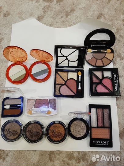 Тени для век