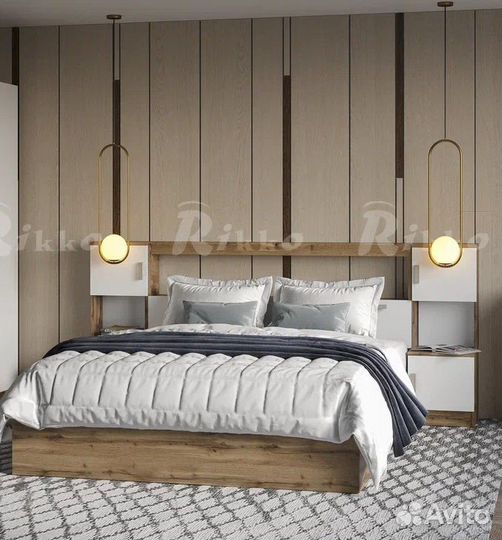 Кровать с прикроватным блоком