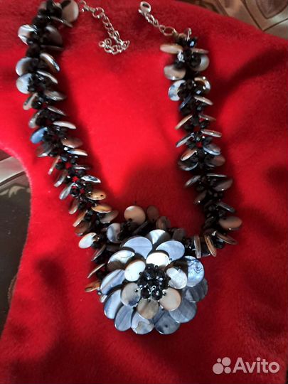 Ожерелье