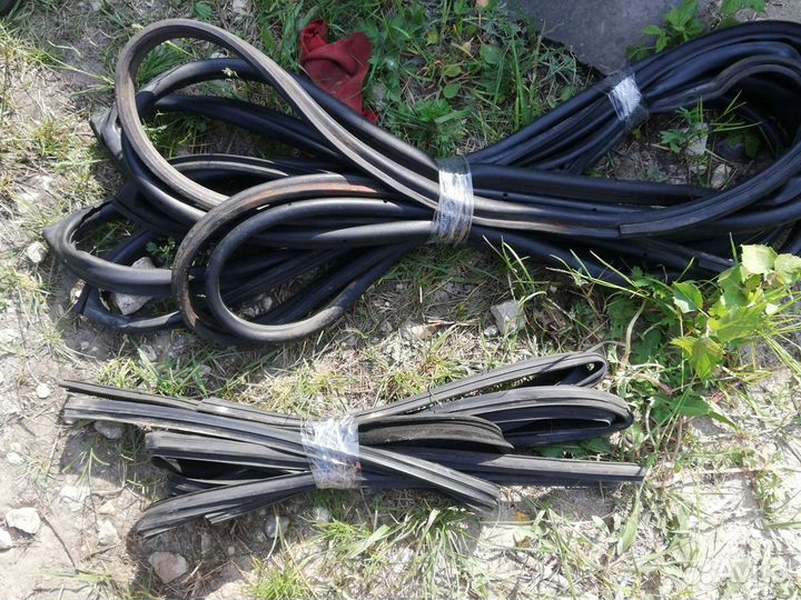 Уплотнитель Мерседес W210