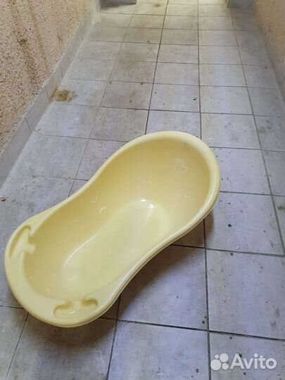 Ванночка для купания с горкой