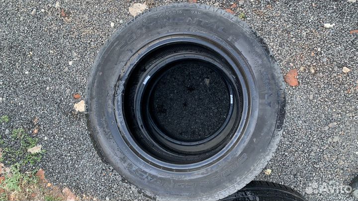 Continental CrossContact LX25 215/65 R16