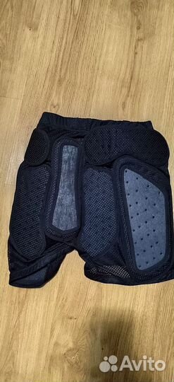 Защита спины, шорты