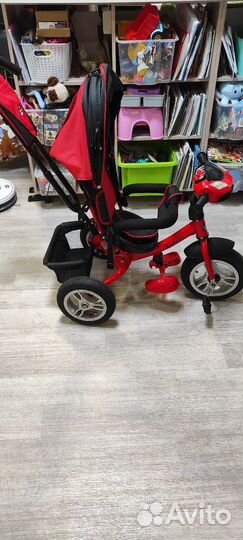 Детский трехколесный велосипед