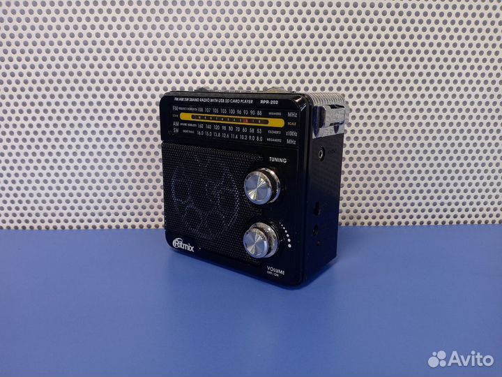 Радиоприемник Ritmix RPR-202 Black