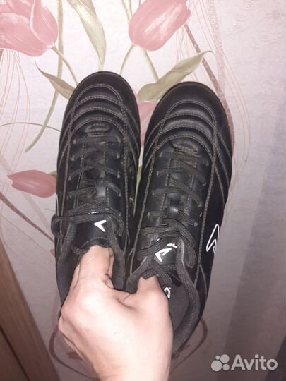 Футбольные бутсы