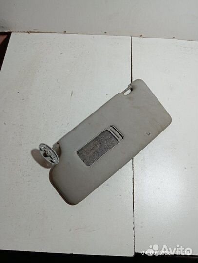 Козырек солнцезащитный передний левый Ford Focus