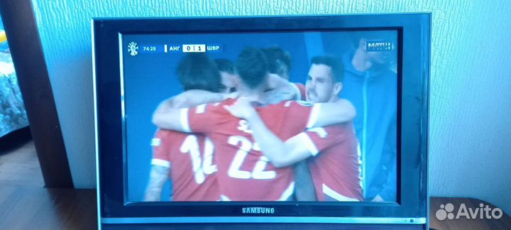 Телевизор samsung 21,65