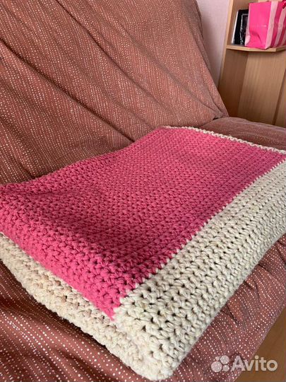 Пледы чистошерстяные