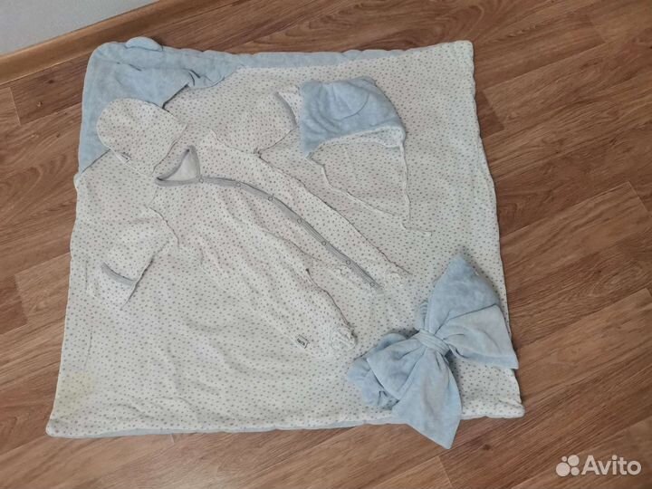 Конверт на выписку весна осень