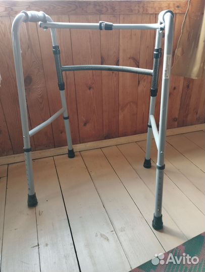 Ходунки для взрослых