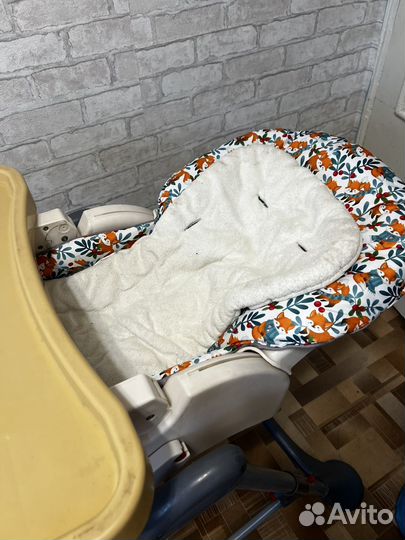 Стульчик для кормления