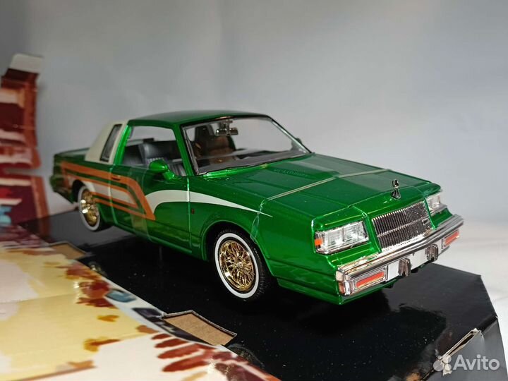 Модель Buick Regal 1987 1:24 Get Low Motormax