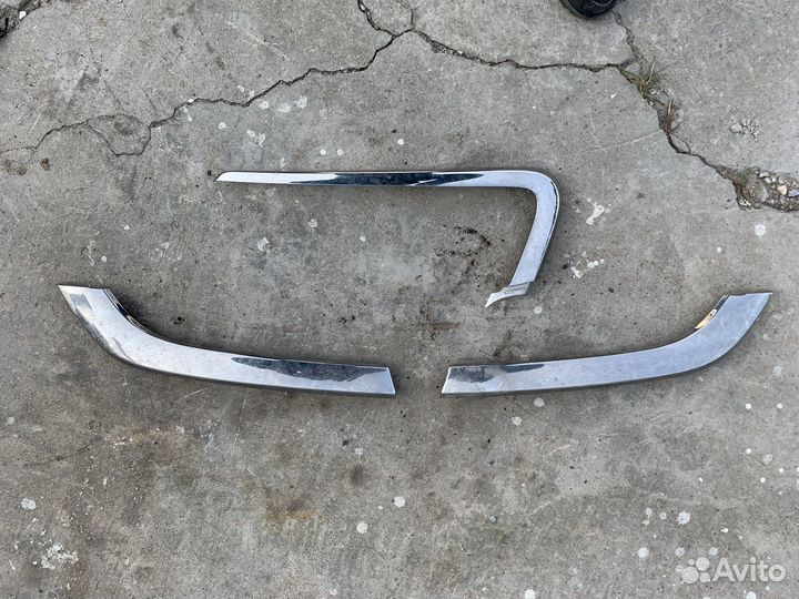 Молдинг хром переднего бампера