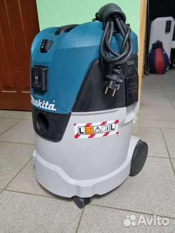 Строительный пылесос Makita vc 2512 l