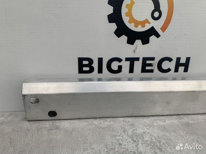 Кронштейн панели Mercedes W246 A2466280229