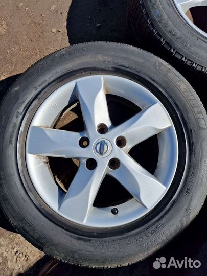 Колёса летние на Nissan R16