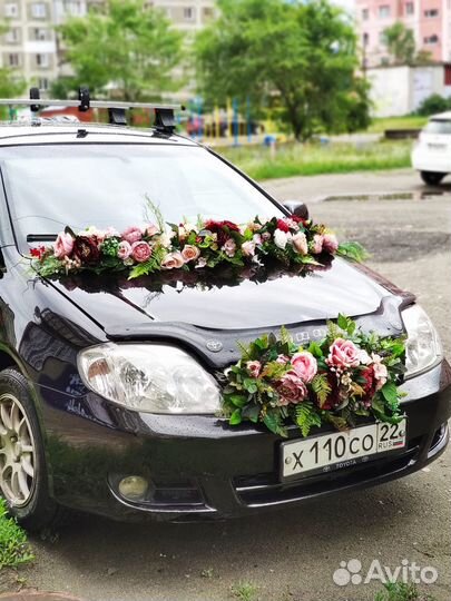 Оформление свадебных машин