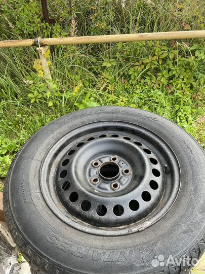 Antares Grip 60 Ice 215/65 R16 98T