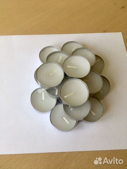 Подсвечник и чайные свечи