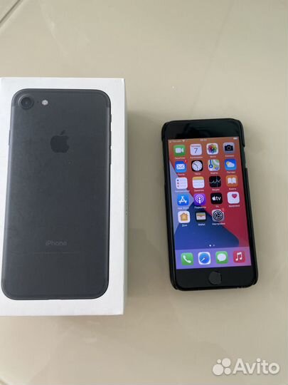 Телефон iPhone 7 256gb