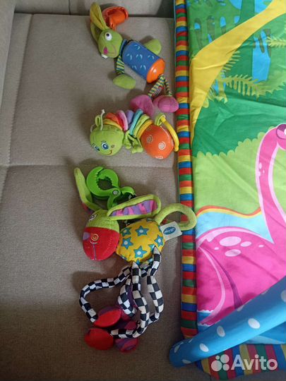 Развивающий коврик 