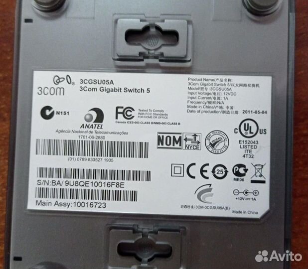 Продам гигабитный коммутатор 3com 3cgsu05a