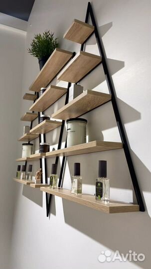 Полки в современном стиле