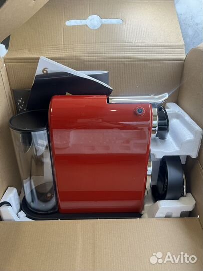 Кофемашина nespresso