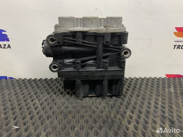 Кран уровня пола главный Daf XF106