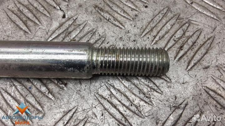 Крюк буксировочный Opel Antara 2009