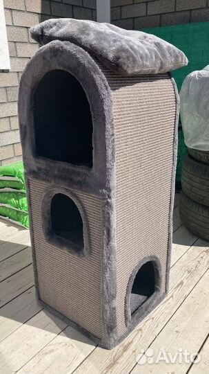 Домик для кошки с когтеточкой бу