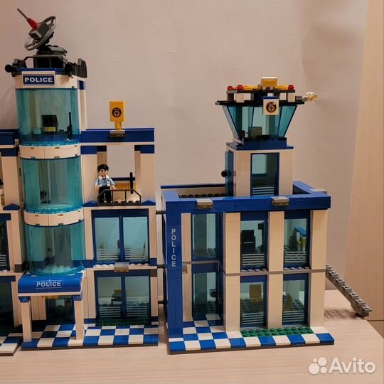 Конструктор Большой Полицейский участок