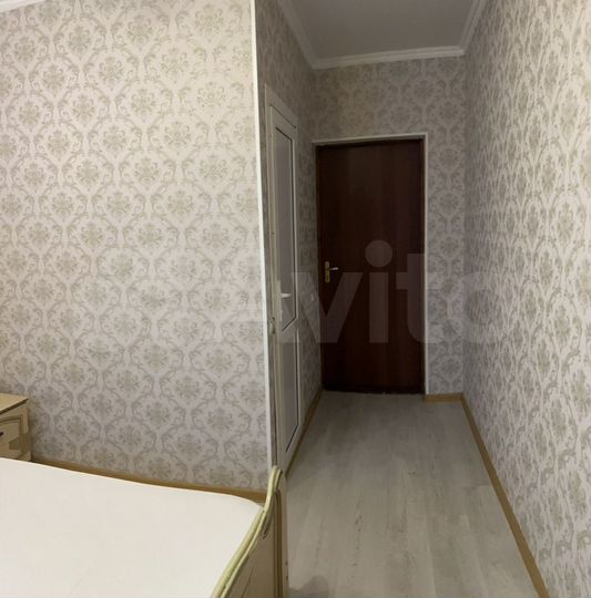 Комната 18 м² в 1-к., 2/4 эт.