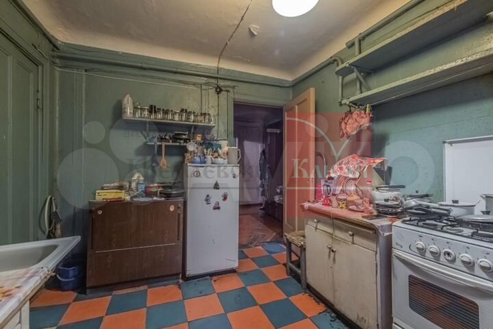 4-к. квартира, 88,9 м², 1/4 эт.