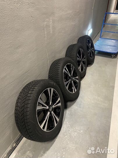 Колеса липучка R17 Goodyear