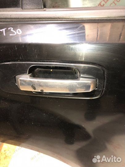 Дверь боковая задняя правая Nissan X Trail T30 T30