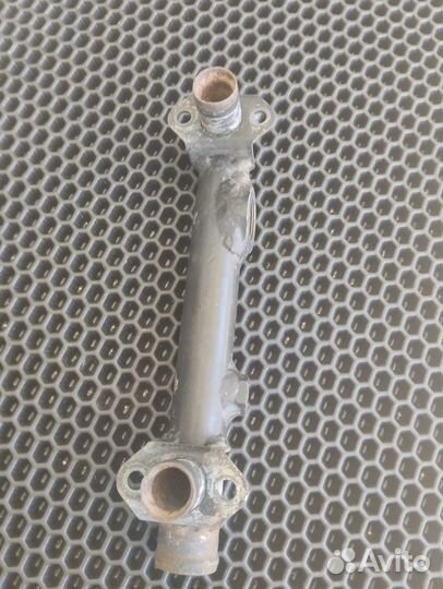 Kawasaki zx7r, zx7, ZX750P Патрубок водяной