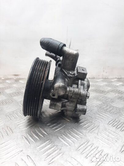 Насос гидроусилителя руля Kia Sportage внедорожник
