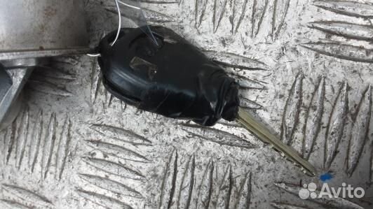 Замок зажигания toyota RAV 4 ZSA3 (BEA14J101)