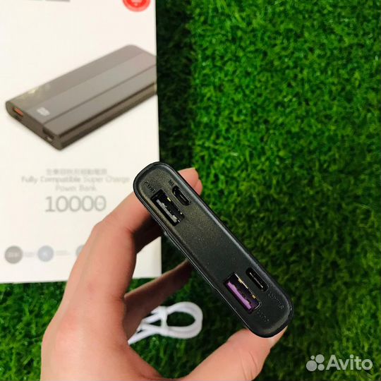 Портативный аккумулятор на 10000 mAh