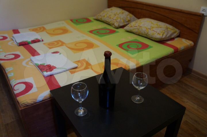 Комната 12 м² в 4-к., 1/1 эт.