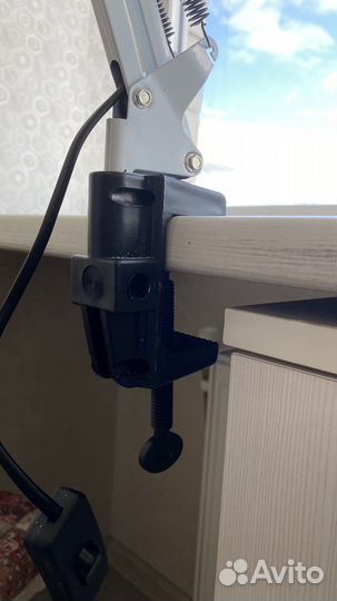 Лампа настольная