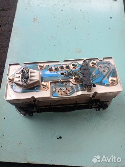 Щиток приборов Ford Sierra универсал 1990