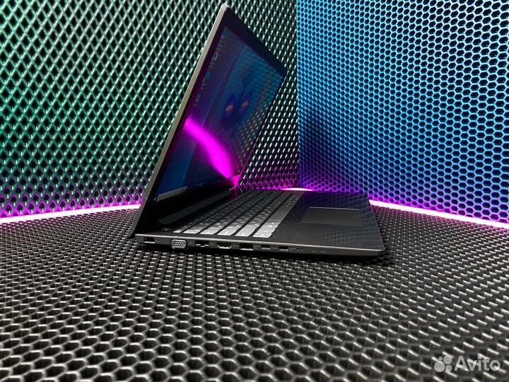 Ноутбук Lenovo с SSD