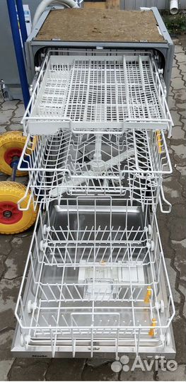 Посудомойка miele G1162 SCVi